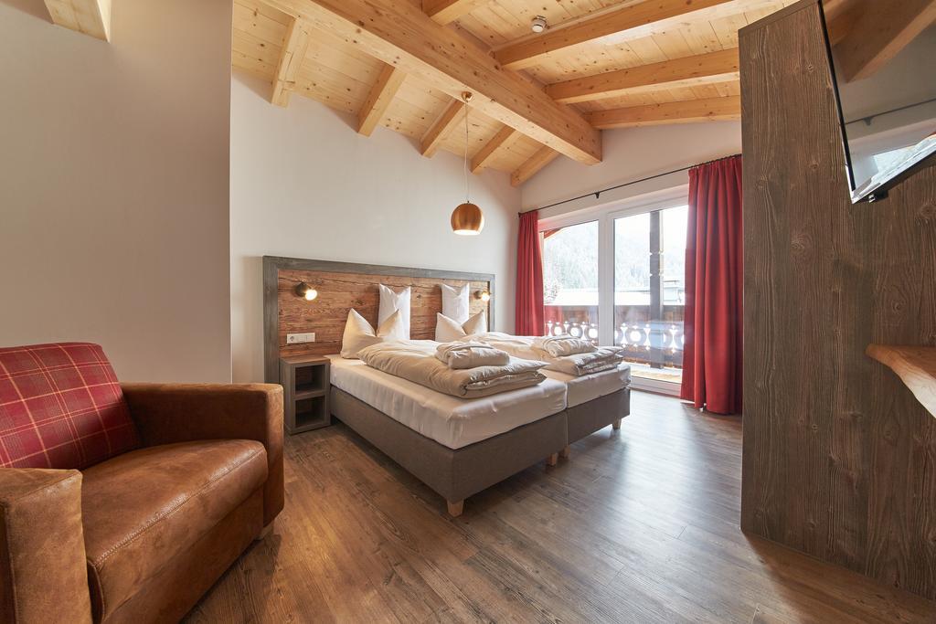 Appartements Liebe Heimat Saalbach-Hinterglemm Oda fotoğraf